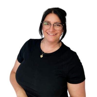 Unser Kollegin Chantal arbeitet im Marketing und ist dort für den Bereich Social Media und Content Management zuständig.